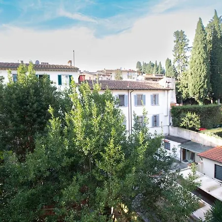 Newly Restored, Historic & Bright Apartment,3 Bed *