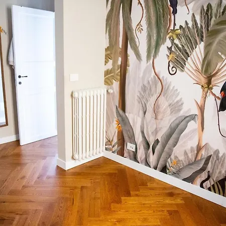 Newly Restored, Historic & Bright Apartment,3 Bed 아파트