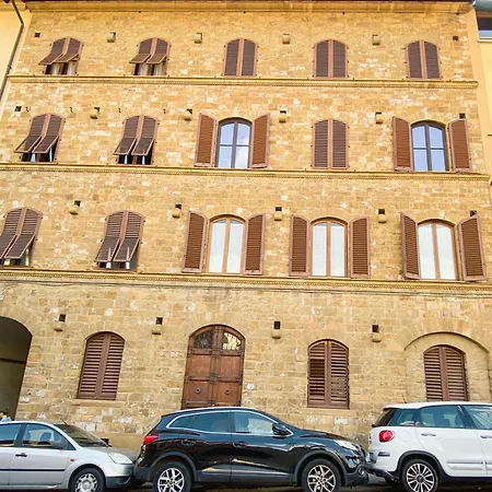 Newly Restored, Historic & Bright Apartment,3 Bed * Florence