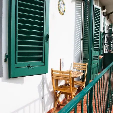 Newly Restored, Historic & Bright Apartment,3 Bed * Florence